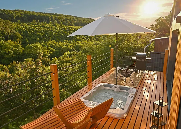 Matra Forest Resort